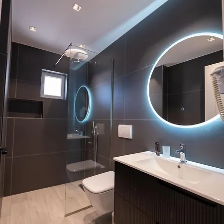 Boutique Erioni 3*