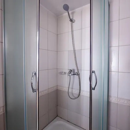 Boutique Erioni 3*