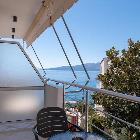 Boutique Erioni 3* Sarandë